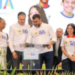 Governador Wilson Lima e ministro da Educação Camilo Santana lançam programa Pé-de-Meia no Amazonas