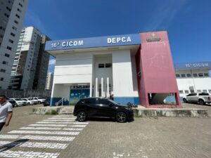 Ele foi condenado a quatro anos e vinte e sete dias de reclusão por estupro de vulnerável e já se encontra à disposição da Justiça para o cumprimento da pena.