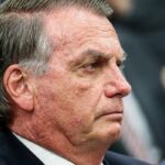 Bolsonaro afirma que deu R$ 2 milhões a filho que está nos EUA