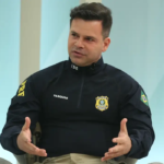 Ex-diretor da PRF levou pitbull e sacos de ração em fuga para Paraguai