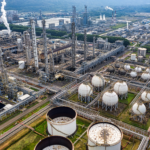 Faturamento da indústria sobe, mas emprego cai pelo terceiro mês 