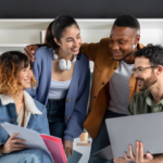 Estácio lança oito graduações inovadoras com IA