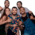 Cacildis e Os Bororós comandam bloco de carnaval que mistura samba, axé e música eletrônica