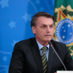 Bolsonaro tem 24h para explicar fala de Eduardo sobre acesso a vídeo