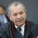 Condenado por estupro contra a própria neta, desembargador do Amazonas é preso, nesta sexta-feira