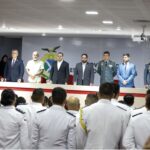 Governador interino do Amazonas empossa 60 oficiais da PMAM no Curso Superior de Polícia