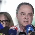 Médico diz que Lula retirou lesão e deve repousar nos próximos dias