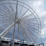 Roda-gigante da Ponta Negra encerra atividades após sequência de polêmicas em Manaus