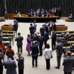 Câmara aprova renovação automática da CNH para motorista sem multas