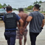 Tentativa de estupro: criança escapa de tio e se tranca em cômodo para gritar por ajuda no interior do Amazonas
