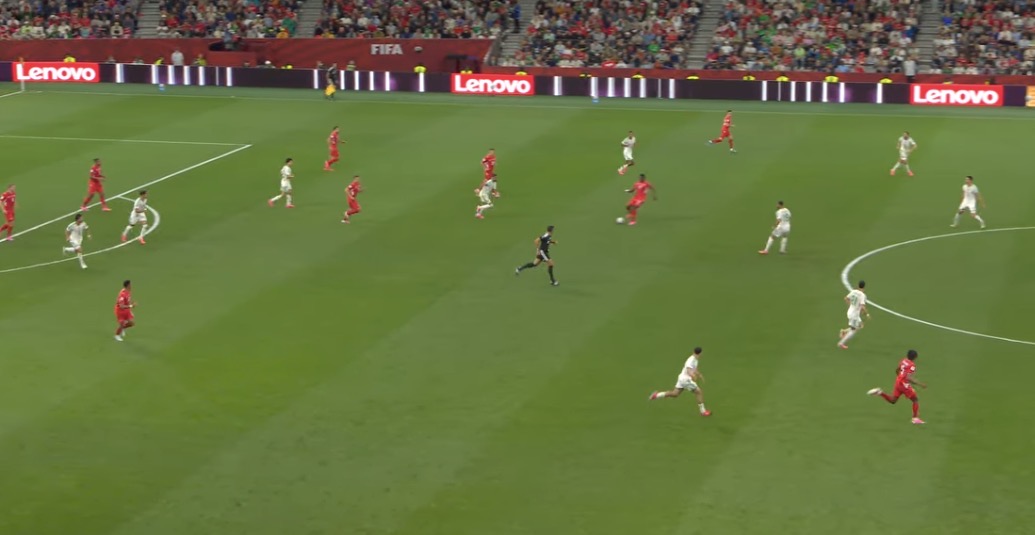 Espanha e Portugal, EUA e Bélgica jogam hoje pelas oitavas da Copa