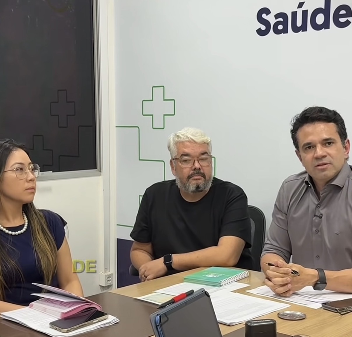 Secretário de Saúde rebate promessa de “zerar” fila do Sisreg feita por David Almeida e anuncia contratação de 30 mil consultas especializadas