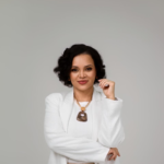 Saúde mental: acesso à terapia por aplicativo e telessaúde pode democratizar atendimento, defende Vanessa Brandão