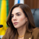 Ministério Público Eleitoral vai apurar uso da imagem de Bolsonaro na campanha de Débora Menezes