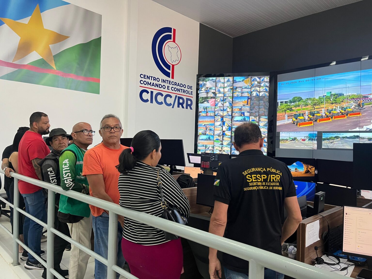 Roraima apresenta aumento de 97% nos focos de queimadas e Governo do Estado implanta call center para denúncias