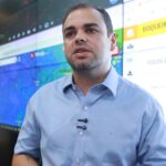Governador Roberto Cidade convoca comitê de emergência e solicita mais apoio federal para combater queimadas